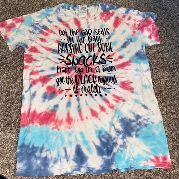 Legging snack Mom tee Graphic Tee Small - Picture 1 of 1